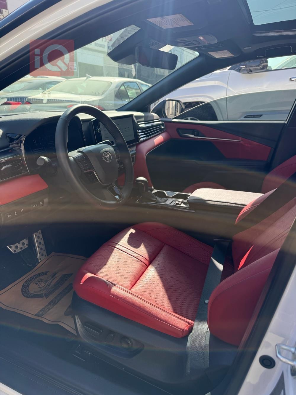 تۆیۆتا کامری